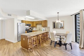 Seaside Beach & Racquet Condos