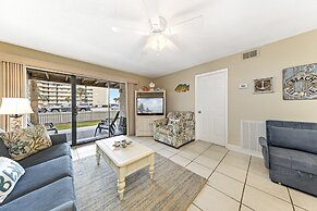 Seaside Beach & Racquet Condos