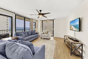 Seaside Beach & Racquet Condos