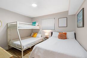 Seaside Beach & Racquet Condos