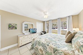 Seaside Beach & Racquet Condos