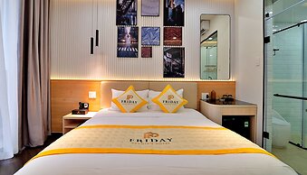 HANZ Friday Premium Hotel