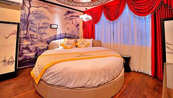 HANZ Friday Premium Hotel