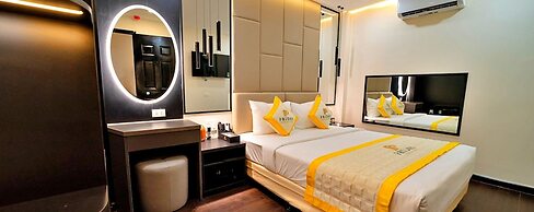 HANZ Friday Premium Hotel