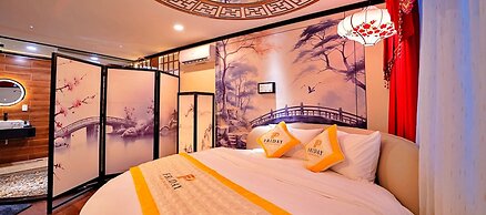 HANZ Friday Premium Hotel