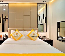 HANZ Friday Premium Hotel