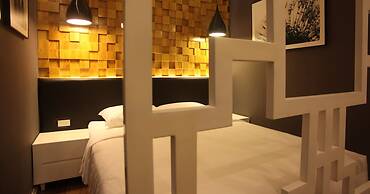 HANZ Friday Royal Hotel