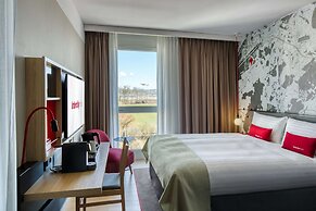 IntercityHotel Zurich Airport