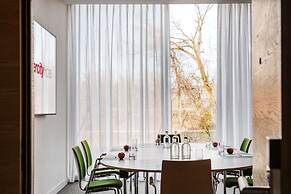 IntercityHotel Zurich Airport