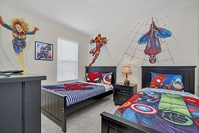 6 Bed 4 Bath Solterra Beautiful Home! 6 Bedroom Villa by RedAwning