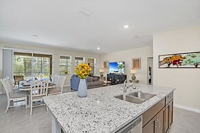 6 Bed 4 Bath Solterra Beautiful Home! 6 Bedroom Villa by RedAwning