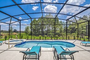 6 Bed 4 Bath Solterra Beautiful Home! 6 Bedroom Villa by RedAwning