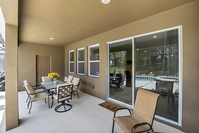 6 Bed 4 Bath Solterra Beautiful Home! 6 Bedroom Villa by RedAwning