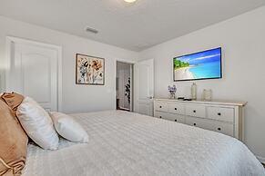 Luxury Home 7 Bedrooms Near Disney! 7 Villa by RedAwning