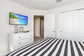Luxury Home 7 Bedrooms Near Disney! 7 Villa by RedAwning
