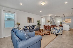Luxury Home 7 Bedrooms Near Disney! 7 Villa by RedAwning