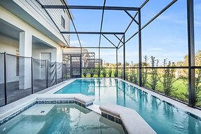 Luxury Home 7 Bedrooms Near Disney! 7 Villa by RedAwning