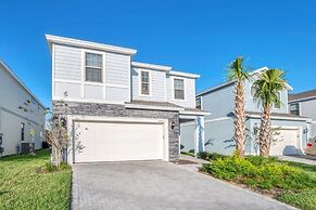 Luxury Home 7 Bedrooms Near Disney! 7 Villa by RedAwning