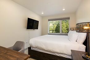 Clearwater Lofts Building 3 by Summit County Mountain Retreats