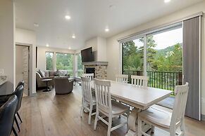 Clearwater Lofts Building 3 by Summit County Mountain Retreats