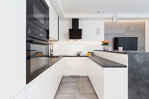 Apartments Harmonica Cracow by Renters