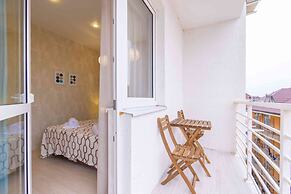 More Apartments na Stanislavskogo 1A 8