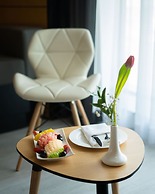 Al Khoory Sky Garden Hotel