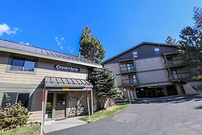 Crestview 25 Convenient Location near the Village and Lifts, Pet-Frien