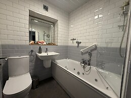 Eden Suite Sasco Apartments