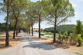 Villa Benedetto by Mmega