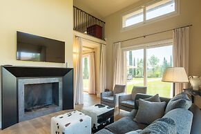 Villa Benedetto by Mmega