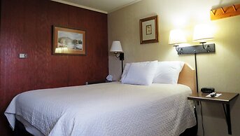 Indianhead Ironwood Motel