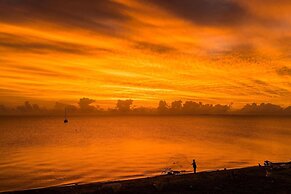 Pelican Beach Resort