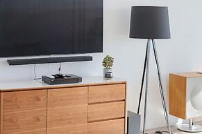 Coast 21 - 3 bedroom poolside apartment