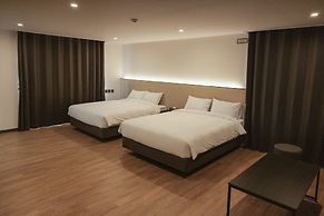 LeMain Hotel Seogwipo