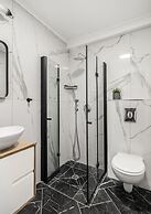 Mr. Agrippa - By TLV2GO