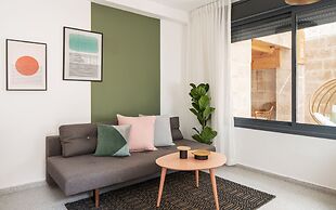 Mr. Agrippa - By TLV2GO