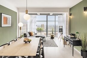 Mr. Agrippa - By TLV2GO