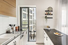 Mr. Agrippa - By TLV2GO