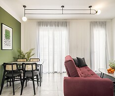 Mr. Agrippa - By TLV2GO