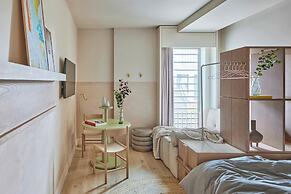 Buckle Street Studios by Locke, Aldgate
