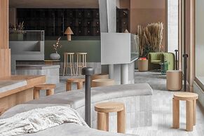 Buckle Street Studios by Locke, Aldgate