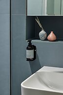 Buckle Street Studios by Locke, Aldgate