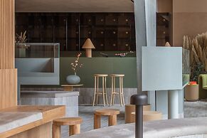 Buckle Street Studios by Locke, Aldgate