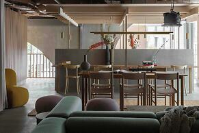Buckle Street Studios by Locke, Aldgate