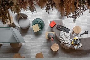 Buckle Street Studios by Locke, Aldgate