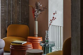 Buckle Street Studios by Locke, Aldgate