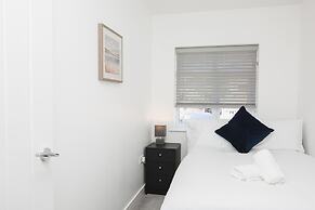 NEW 2BD Pontact Flat in the Heart of Didcot