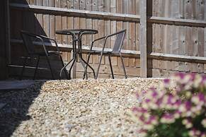 NEW 2BD Pontact Flat in the Heart of Didcot