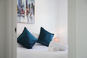 NEW 2BD Pontact Flat in the Heart of Didcot